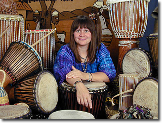 Fonziba and her drums